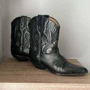 Vintage Guess by Georges Marciano Leather Western Boots 7.5 Spain 90’s Archive